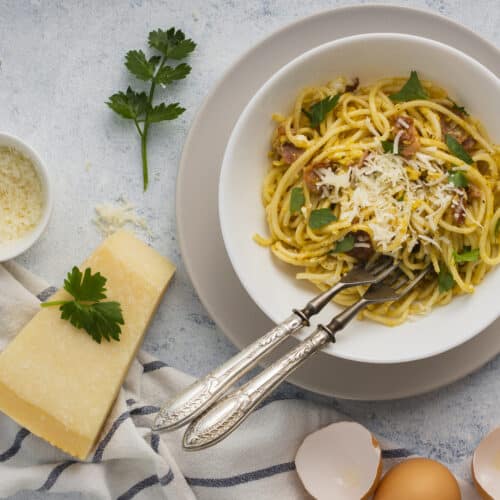 Pâtes à l’ail et au parmesan